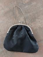 Zwart avondtasje, Sieraden, Tassen en Uiterlijk, Tassen | Damestassen, Ophalen of Verzenden, Zo goed als nieuw, Zwart, Avondtasje