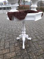 Witte brocante side bijzet tafeltje ca 60.cm.breed, Ophalen of Verzenden, Zo goed als nieuw, 75 cm of meer, 60 cm of meer