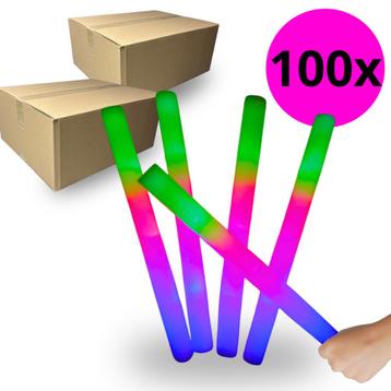 100x LED Foam Sticks, Multicolor, Lichtstaaf feest. beschikbaar voor biedingen