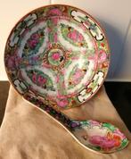 MOOIE KOM MET LEPEL., Ophalen of Verzenden