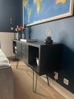 IKEA Kallax kast op pootjes, Ophalen, Kunststof, 100 tot 150 cm, Zo goed als nieuw