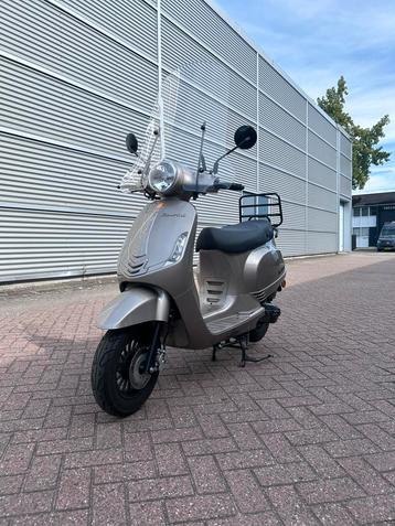 ✅La Souris Sourini, Nieuw!! Garantie!! 2300KM!!✅ beschikbaar voor biedingen