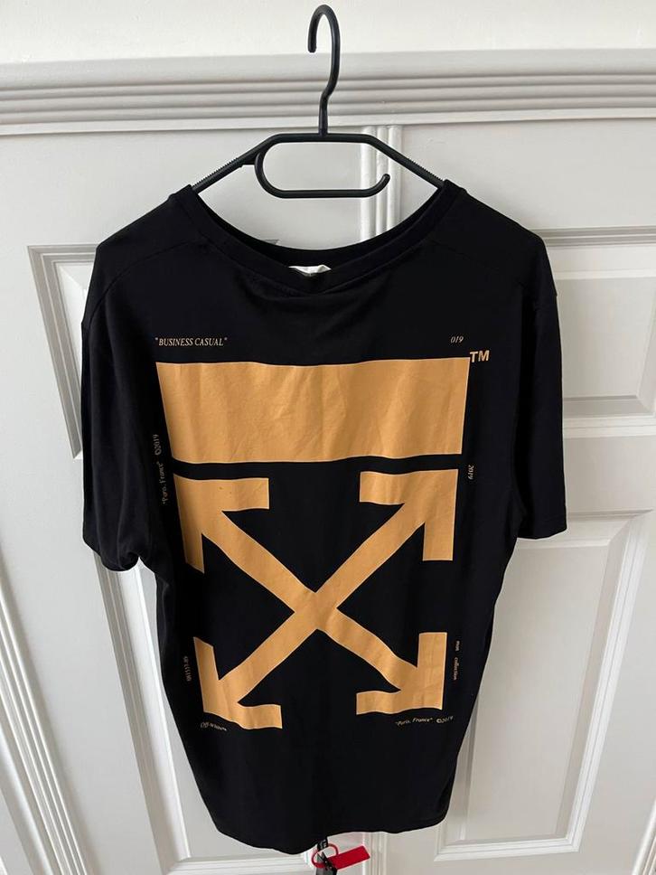 Off-White T-shirt Zwart Pijlen Logo Maat L, Kleding | Heren, T-shirts, Zo goed als nieuw, Maat 52/54 (L), Zwart, Ophalen of Verzenden