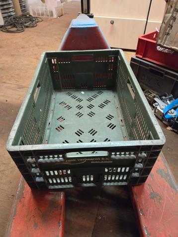 Partij kratten 60x40x25 cm. beschikbaar voor biedingen