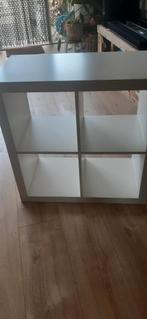Witte Kallax 4 vakken kast Ikea, Huis en Inrichting, Kasten | Boekenkasten, 50 tot 100 cm, Minder dan 100 cm, 25 tot 50 cm, Gebruikt
