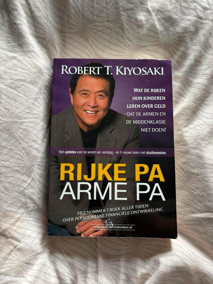 Robert T. Kiyosaki - Rijke pa arme pa, Boeken, Economie, Management en Marketing, Zo goed als nieuw, Ophalen of Verzenden