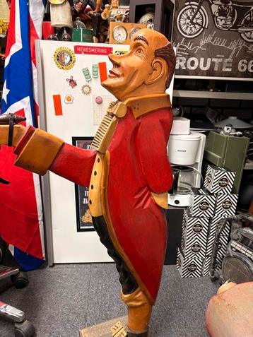 Houten Butler Beeld beschikbaar voor biedingen