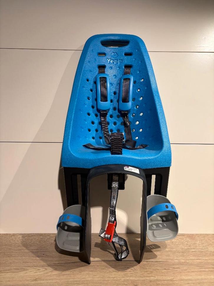 Thule Yepp 2 Maxi, Fietsen en Brommers, Fietsaccessoires | Fietsstoeltjes, Nieuw, 9 t/m 18 kg, Ophalen of Verzenden