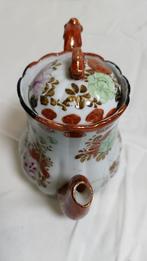 Chinees porseleinen theepot met bloemen – handbeschilderd, Antiek en Kunst, Antiek | Porselein, Ophalen of Verzenden