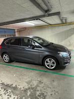 BMW 2-Serie Active Tourer 220i 192pk Aut 2017 Grijs, 730 kg, 74 €/maand, Zwart, Particulier