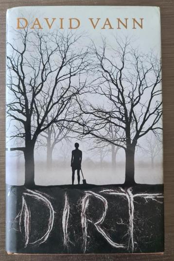 David Vann- Dirt beschikbaar voor biedingen