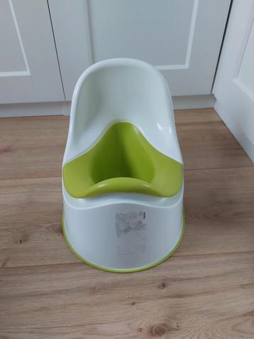 Plas Potje - Groen/Wit beschikbaar voor biedingen