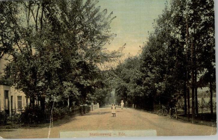 Ede stationsweg st 1911, Verzamelen, Ansichtkaarten | Nederland, Gelopen, Gelderland, Voor 1920, Verzenden