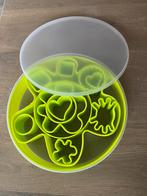 Uitsteek vormpjes (13 stuks) in handige bewaardoos, Hobby en Vrije tijd, Taarten en Cupcakes maken, Ophalen of Verzenden, Zo goed als nieuw