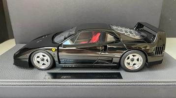 Ferrari F40 zwart TopMarques limited 250 zeldzaam beschikbaar voor biedingen