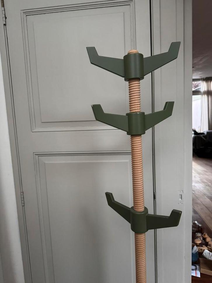 Puik Design Maple Kapstok - Ka-Lai Chan, Huis en Inrichting, Woonaccessoires | Kapstokken, Gebruikt, Staande kapstok, 150 tot 200 cm