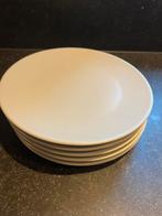 5 IKEA Ontbijtborden - Beige - Zo Goed Als Nieuw, Huis en Inrichting, Keuken | Servies, Ophalen, Zo goed als nieuw, Bord(en), Effen