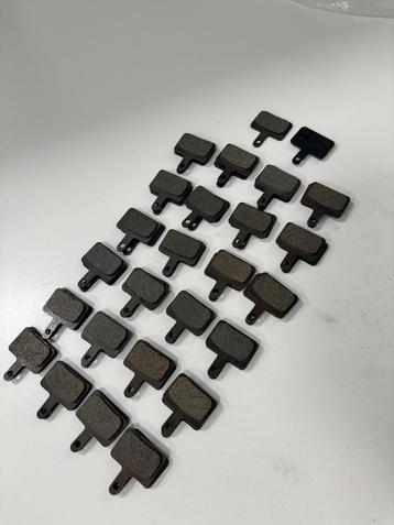 PARTIJ FATBIKE REMBLOKJES GOEDKOOP NIEUW OUXI V8 / H9 / V20 beschikbaar voor biedingen