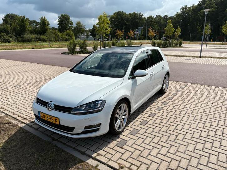 Volkswagen Golf Highline, Auto's, Volkswagen, Particulier, Golf, Achteruitrijcamera, Airbags, Airconditioning, Alarm, Bluetooth