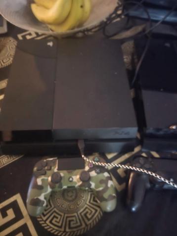 Ps 4 500 gb +++1 controller +++5 games ophalen voor 200 euro beschikbaar voor biedingen