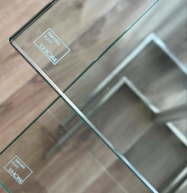 2 Sohome Bijzettafels - Stijlvol & Praktisch, Huis en Inrichting, Tafels | Bijzettafels, Zo goed als nieuw, Vierkant, 45 tot 60 cm