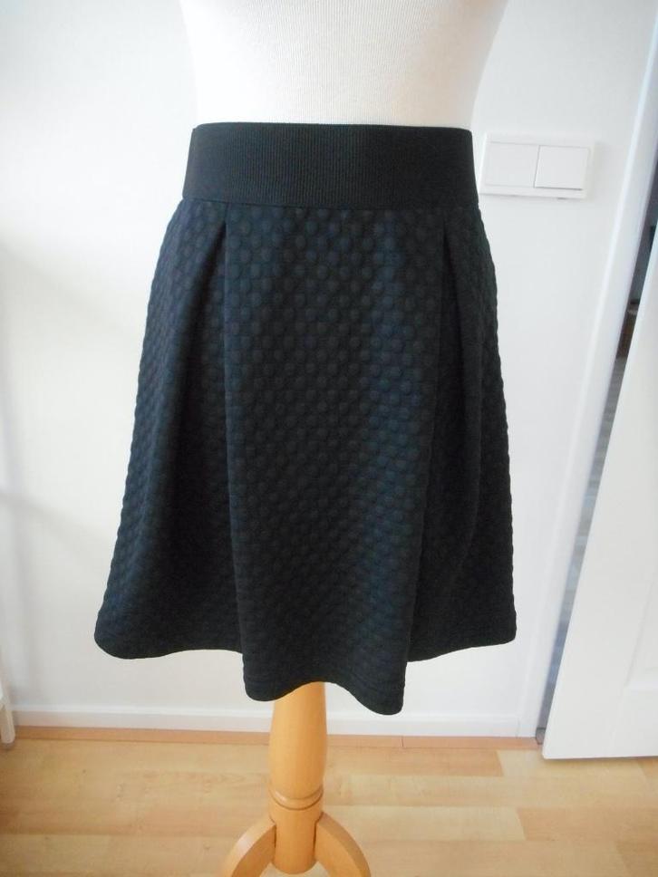 Rok van Caroline Biss, maat 40, Kleding | Dames, Rokken, Zo goed als nieuw, Maat 38/40 (M), Zwart, Boven de knie, Ophalen of Verzenden