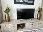 Tv meubels met 2 hoge kasten., 25 tot 50 cm, Ophalen of Verzenden, Zo goed als nieuw