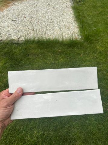 Tegels 7,5 x 30 beschikbaar voor biedingen
