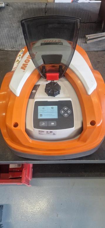 Stihl RMI 422 Robotmaaier  beschikbaar voor biedingen