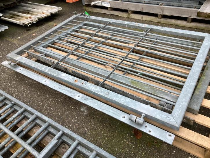 Hek stalen poort gegalvaniseerd ( 355 ), Tuin en Terras, Tuinhekken en Hekwerk, Gebruikt, Sierhekwerk, IJzer, Ophalen