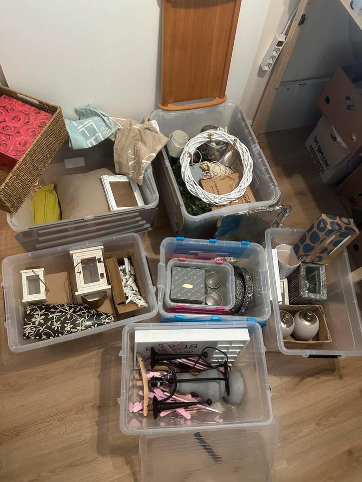 Diverse decoratie in opbergboxen, Huis en Inrichting, Woonaccessoires | Overige, Ophalen