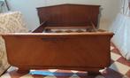 vintage bed 130x200, hout, twijfelaar, uit grootmoeders tijd, Ophalen, Gebruikt, Bruin, Vintage