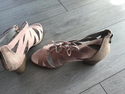 SUÈDE Schoenen JANA MT 41, Kleding | Dames, Schoenen, Nieuw, Ophalen of Verzenden