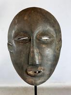 251025 Oud Afrikaans Nyamezi masker uit Tanzania., Ophalen of Verzenden