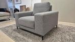 Grijze stoffen Xooon design fauteuil direct beschikbaar, Industriël design, 75 tot 100 cm, Ophalen of Verzenden, Zo goed als nieuw
