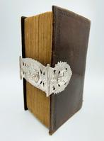 Bijbel met zilveren slot, T.W. Camming, Sneek, 1838, Verzenden, Bijbel