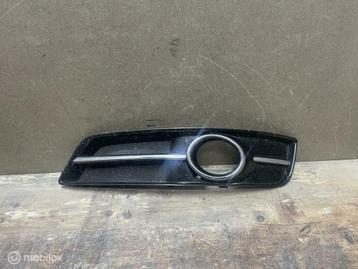 Afdekkap mistlamp linksvoor Audi A3 8P S-edition ('04-'12) beschikbaar voor biedingen
