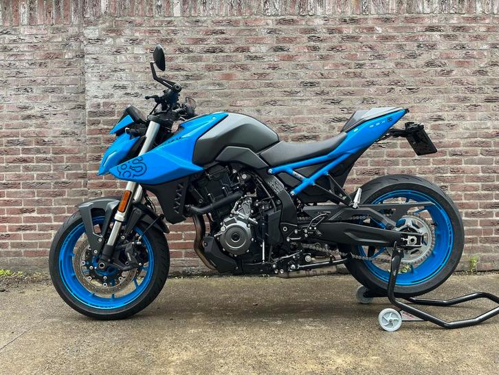 SUZUKI GSX-8S bj 2024 +- 11600 km zgan, Motoren, Motoren | Suzuki, Bedrijf, Naked bike, meer dan 35 kW, 2 cilinders, Motorrijbewijs A