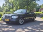Mercedes-Benz E-Klasse 2.2 E220 Cabriolet AUT 1995 Zwart, Achterwielaandrijving, 74 €/maand, Zwart, Cabriolet