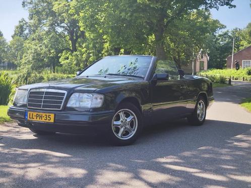 Mercedes-Benz E-Klasse 2.2 E220 Cabriolet AUT 1995 Zwart, Auto's, Mercedes-Benz, Particulier, E-Klasse, ABS, Airbags, Elektrische buitenspiegels
