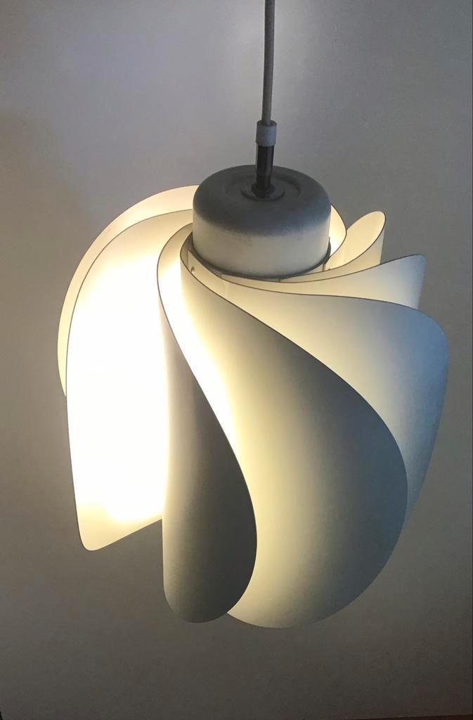 Vintage hanglamp Gerard Rignault jr 70 lamellen, Huis en Inrichting, Lampen | Tafellampen, Zo goed als nieuw, Minder dan 50 cm