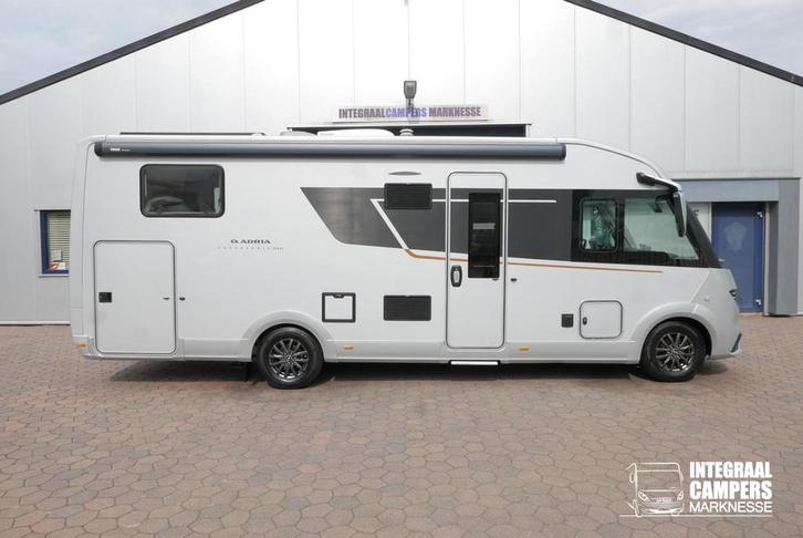Adria Supersonic 780 SL | Levelsysteem | Lithium | Enkele be, Caravans en Kamperen, Campers, Bedrijf, tot en met 4, Integraal