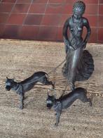 Bronzen beeld vrouw met honden, Ophalen