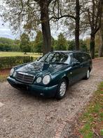 Mercedes Benz W210 combi, Auto's, Mercedes-Benz, 4 cilinders, Handgeschakeld, Onderhoudsboekje, E-Klasse