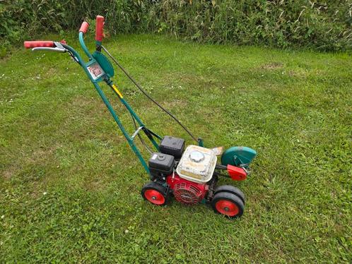 Powertrim 300-H kantensnijder | Honda GX-120 goedwerkend, Tuin en Terras, Verticuteermachines, Gebruikt, Benzine, Ophalen