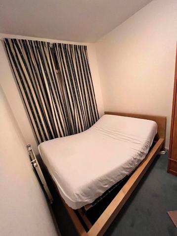 IKEA houten bed 140x200 met matras & verstelbare lattenbodem - afbeelding 3