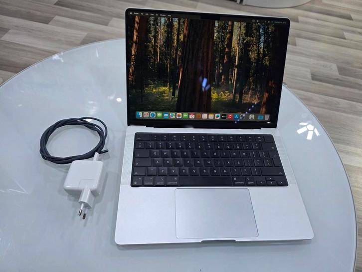 MacBook Pro 14 inch/ 8GB/ 512GB/ M3/2023
Batterij 99%, Computers en Software, Apple Macbooks, Zo goed als nieuw, MacBook Pro, Overige groottes