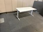 Ahrend Verstelbaar bureau / tafel met knop 160x80xH62-84 cm, Huis en Inrichting, Bureaus, In hoogte verstelbaar, Gebruikt, Bureau