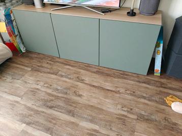 Tv-meubel Besta Ikea beschikbaar voor biedingen