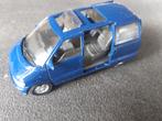 Nissan Serena donkerblauw - AHC models 1:43, Ophalen of Verzenden, Zo goed als nieuw, Auto, Overige merken